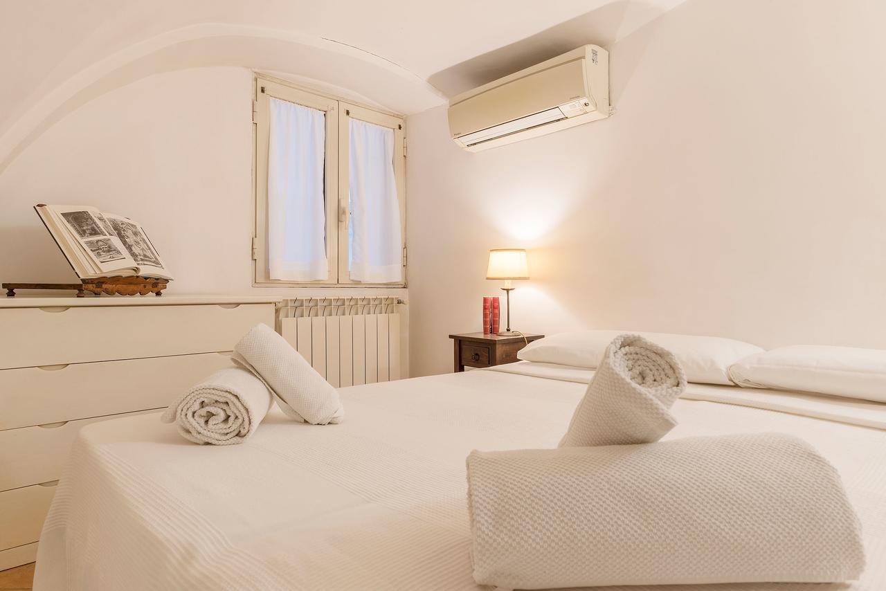 רומא Sweet Little Suite Near Pantheon מראה חיצוני תמונה